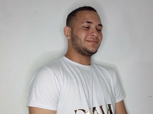 AlexDancy's profile - Image n°1