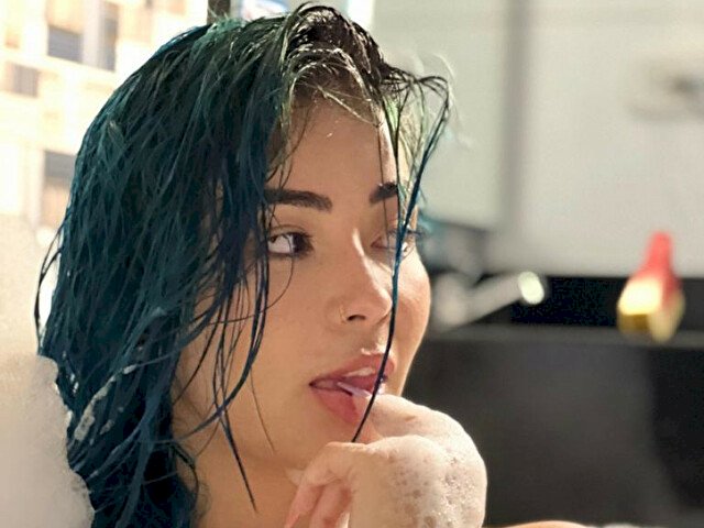 AleRamires's profiel - Afbeelding n°15