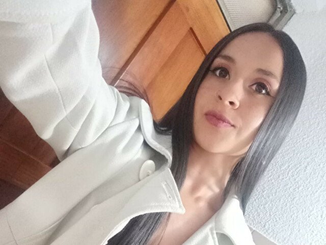 Amaliaclark's profile - Image n°2