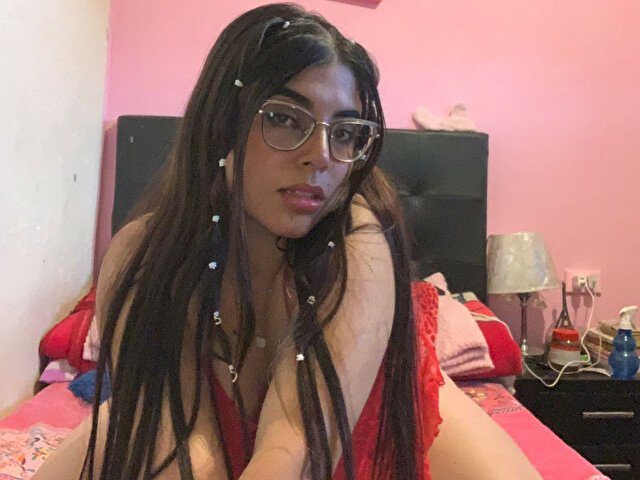 AdaraAdams's profile - Image n°2