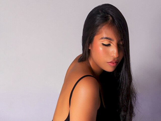 Aliss's profile - Image n°0