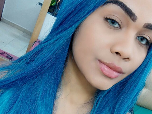AmandineFox's profile - Image n°2