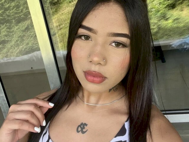 alicejonees's profile - Image n°0