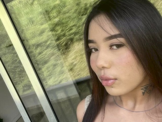 alicejonees's profile - Image n°2