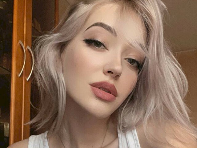 Ameliana's profile - Image n°1