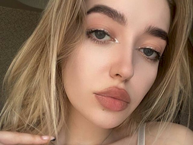 Ameliana's profile - Image n°2