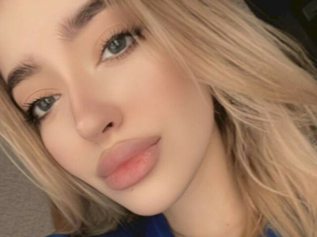 Ameliana's profile - Image n°3