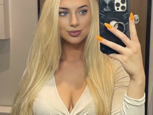 Alexa99's Sexcam