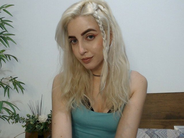avafoxx's profile - Image n°2