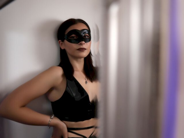 AryaNova's profile - Image n°2