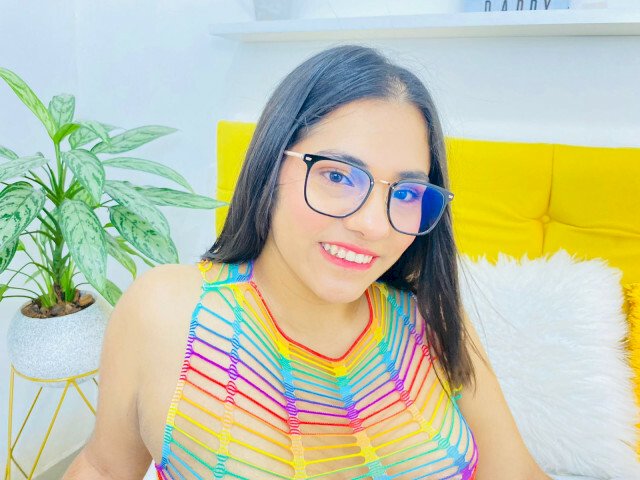 annajas's profile - Image n°1