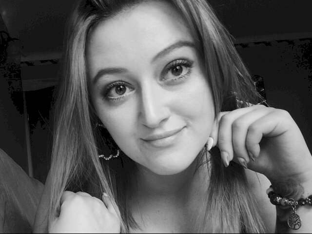AliceHoney's profile - Image n°0