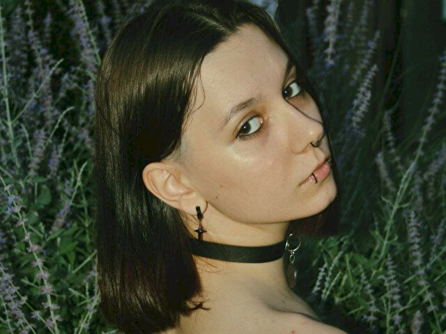 AngelaKnopa's profile - Image n°0