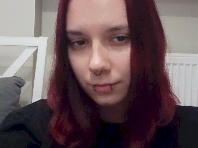 AngelaKnopa's profile - Image n°1