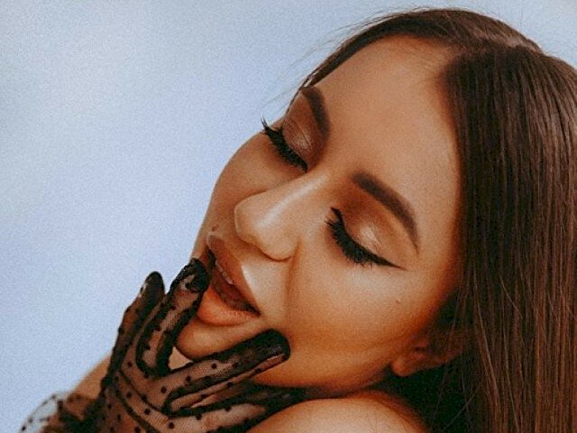 AmberLovely's profile - Image n°4
