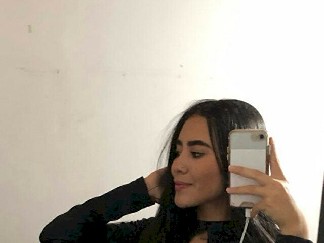 AdharaJhons's profile - Image n°0