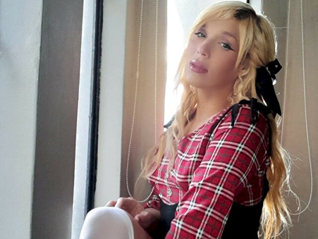 AlanisOtein's profile - Image n°3