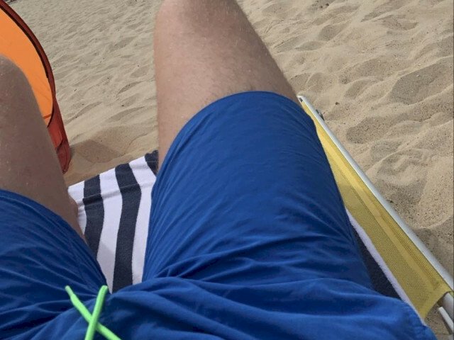 ALEXHOT's profile - Image n°0
