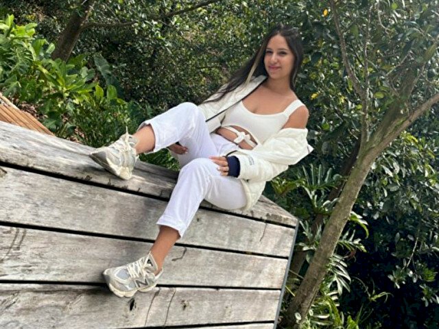 AdharaGibson's profiel - Afbeelding n°84