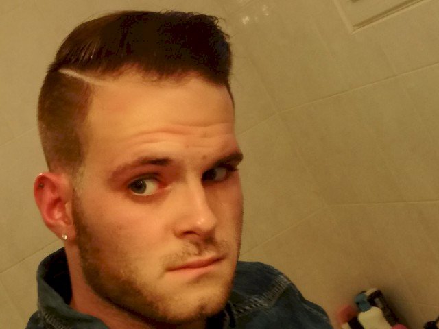 badboyflo's profile - Image n°0