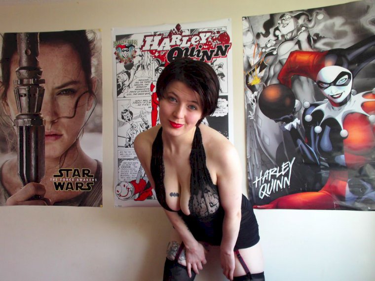 BatBewbs's profile - Image n°1
