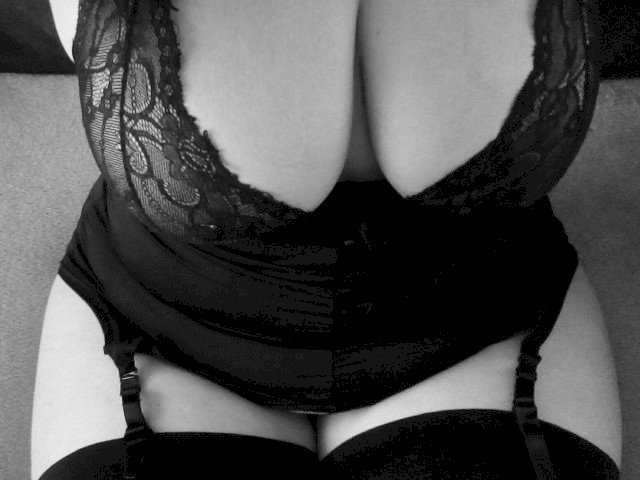 bbwMontez's profiel - Afbeelding n°8