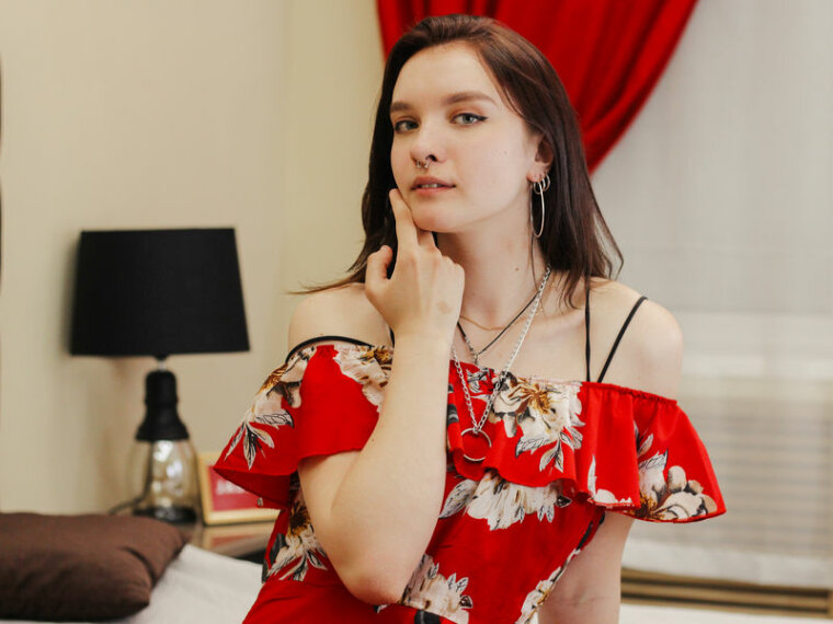 BellaSatiny's profile - Image n°0
