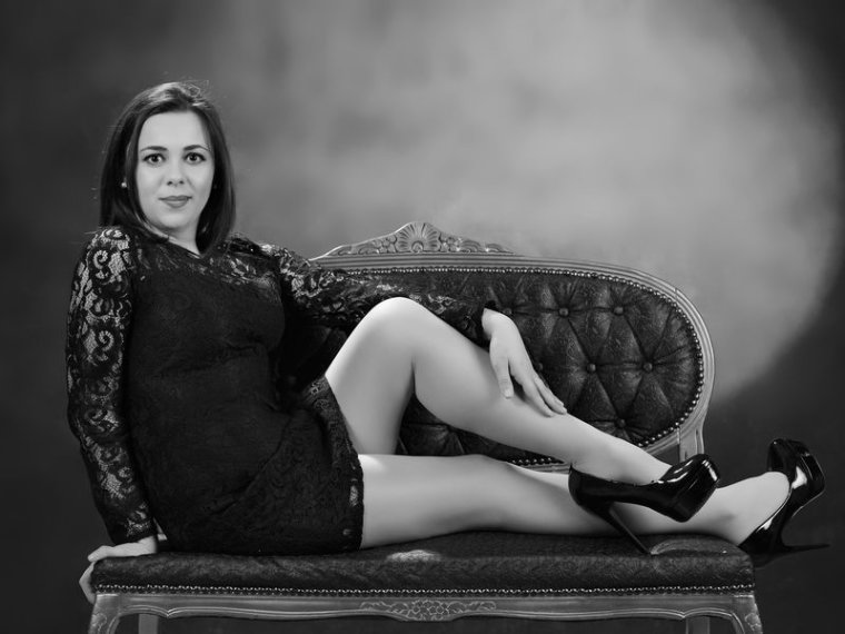BELLAWHITEROSE's profile - Image n°0
