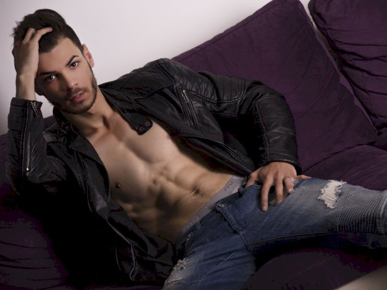 BenjaminRuiz's profile - Image n°0