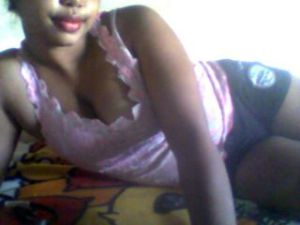 Bigbootyzzz's Sexcam
