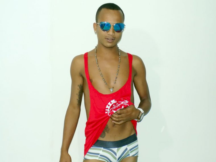 BIGCOCKBOYY's profile - Image n°1
