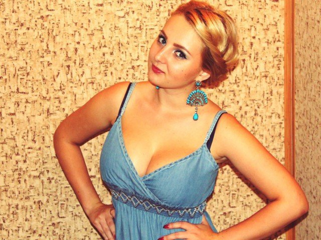 BlondaKiss's profile - Image n°1