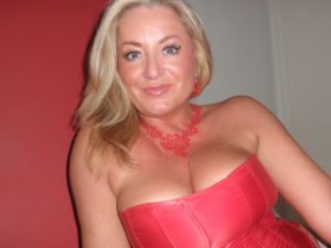 BLONDEAMANDA's Sexcam