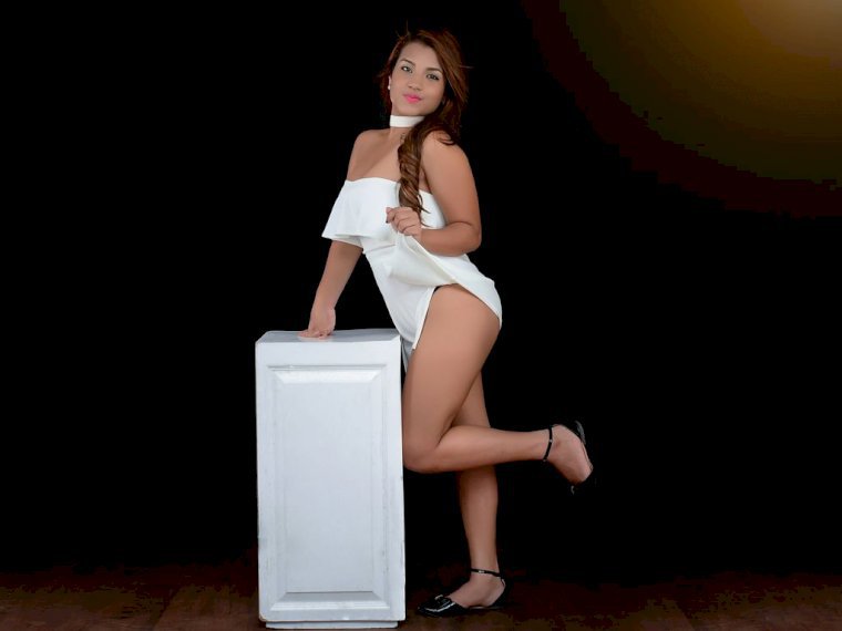 BlondeGirXXX's profile - Image n°0