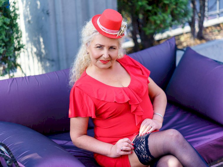 BlondxxGrannyx's Profil - Bild n°1