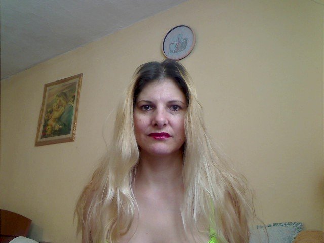 blondyhot4's profile - Image n°1