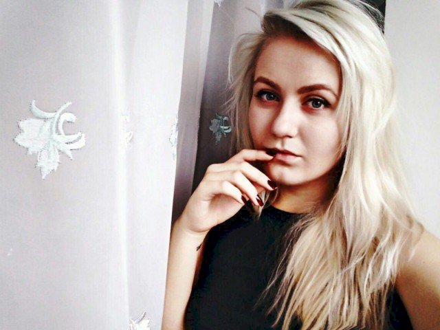 BlondyLana's profile - Image n°3