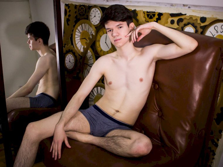 BlowMeGently's profile - Image n°0