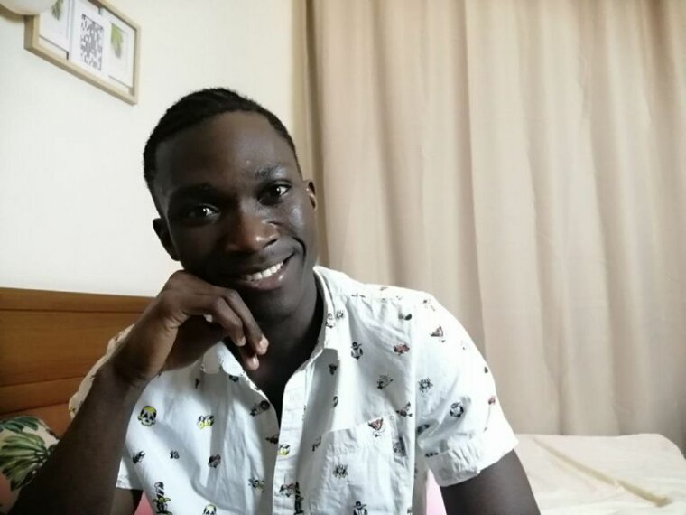 BobbyVevvi's profile - Image n°0