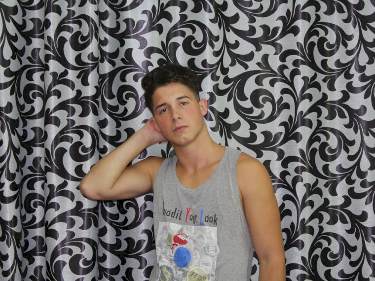 BobStarr's profile - Image n°0