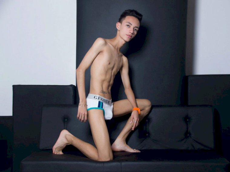 BoyAlexanderSk's profile - Image n°1
