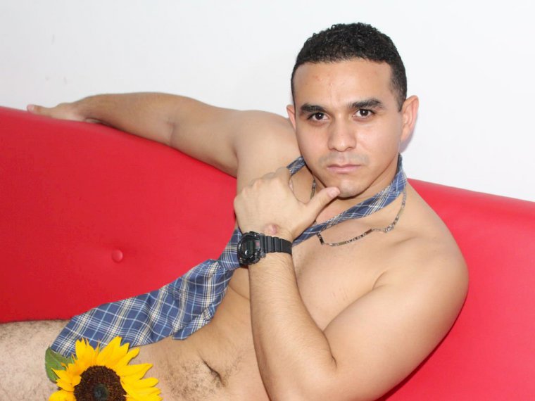 BoyAstroXXL's profile - Image n°0