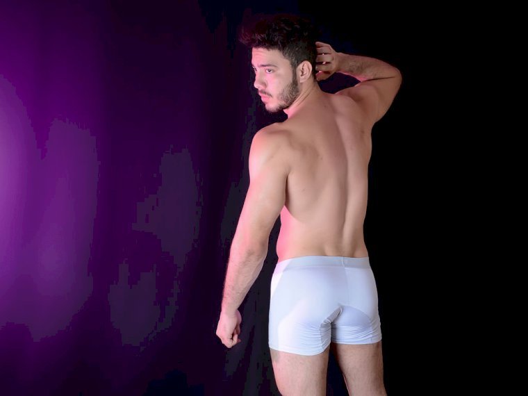 BoyHotNiceBody's profile - Image n°0