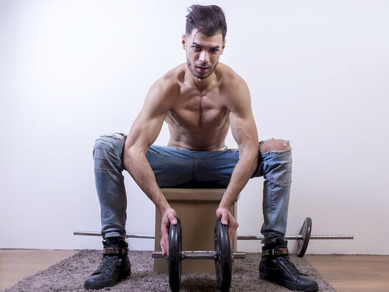 BradleyLockWood's profile - Image n°1