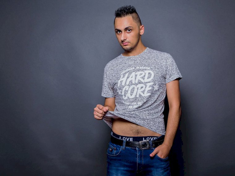 BrendanCarter's profile - Image n°0