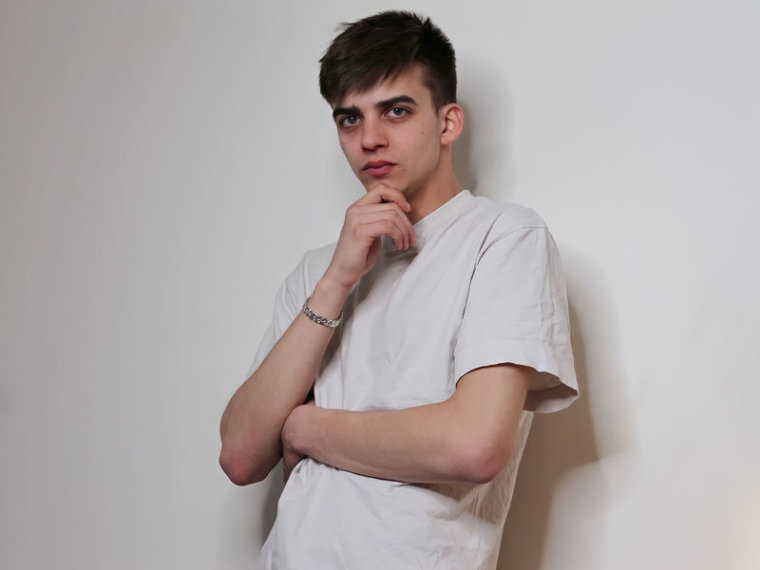 BrianYoung's profile - Image n°0