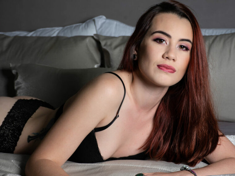 BritanyWhite's profile - Image n°0