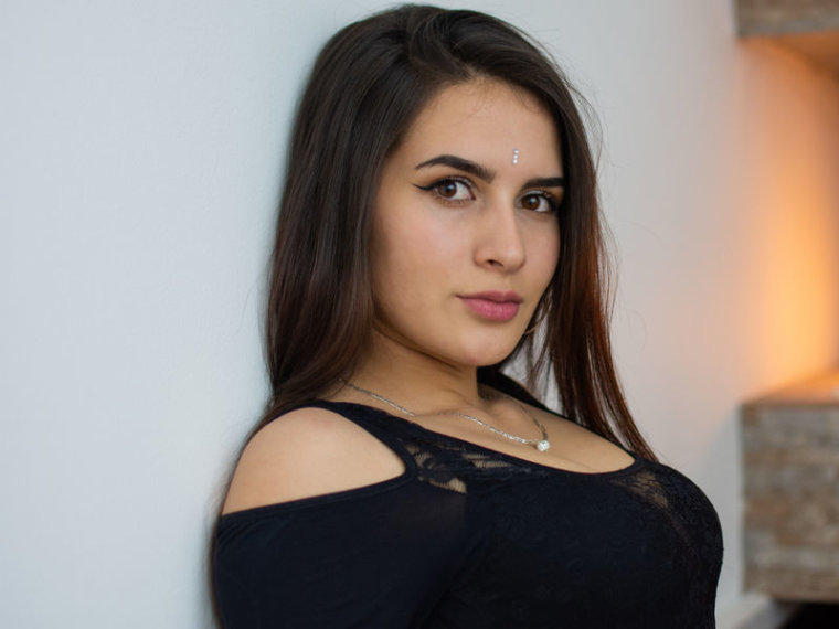 brithanyCooper's profile - Image n°0