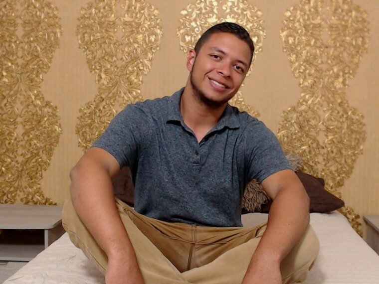brunohilton's profile - Image n°0