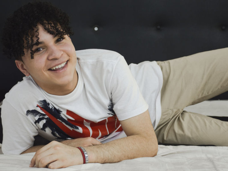 BrunoRoberts's profile - Image n°0
